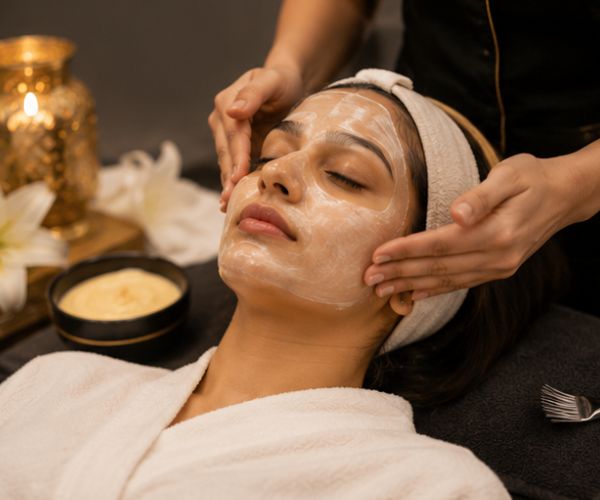 Bleach & Polishing Services at P.N. Makeover Unisex Salon